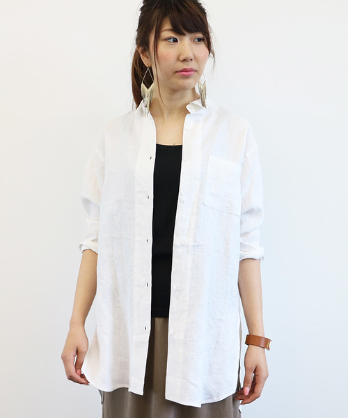 N.(N. Natural Beauty Basic)(エヌエヌナチュラルビューティーベーシック)の「チュニックサイドスリットシャツ(シャツ/ブラウス・レディース・カーキ/ホワイト/ベージュ・MEDIUM)」の2枚目の写真