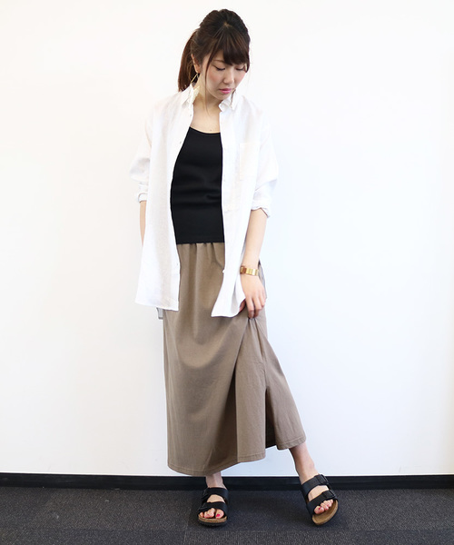 N.(N. Natural Beauty Basic)(エヌエヌナチュラルビューティーベーシック)の「チュニックサイドスリットシャツ(シャツ/ブラウス・レディース・カーキ/ホワイト/ベージュ・MEDIUM)」の15枚目の写真