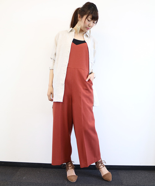 N.(N. Natural Beauty Basic)(エヌエヌナチュラルビューティーベーシック)の「チュニックサイドスリットシャツ(シャツ/ブラウス・レディース・カーキ/ホワイト/ベージュ・MEDIUM)」の18枚目の写真