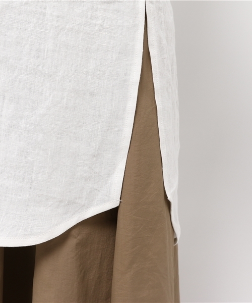 N.(N. Natural Beauty Basic)(エヌエヌナチュラルビューティーベーシック)の「チュニックサイドスリットシャツ(シャツ/ブラウス・レディース・カーキ/ホワイト/ベージュ・MEDIUM)」の10枚目の写真