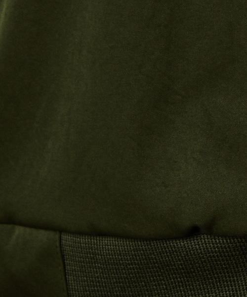 green label relaxing(グリーンレーベルリラクシング)の「○CB P コンパクトストレッチ MA-1 ブルゾン◆(MA-1・レディース・ブラック/オリーブ/ネイビー・34/36/38/40/42/44)」の5枚目の写真