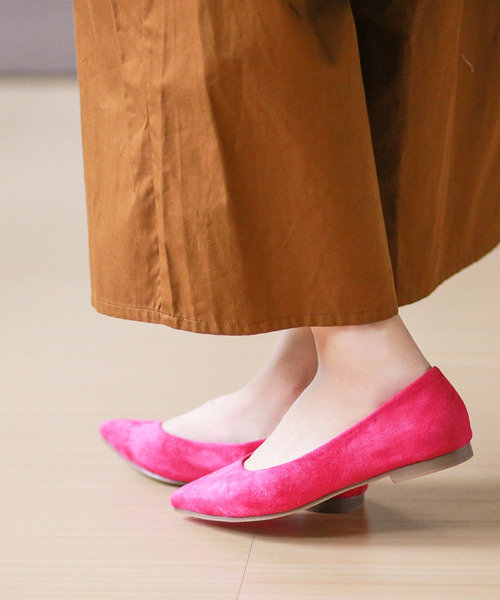 menue(メヌエ)の「イイ女ポインテッド ポインテッドトゥ ぺたんこ パンプス(パンプス・レディース・アッシュグレー/グレー/ピンクベージュ/ホワイト/ラベンダー/その他1/ベージュ/ベージュ系その他/ピンク系その他・22.5cm/23.5cm/26.5cm/24.5cm/22.0cm/23.0cm/25.0cm/21.5cm/25.5cm/21.0cm/24.0cm/26.0cm)」の8枚目の写真