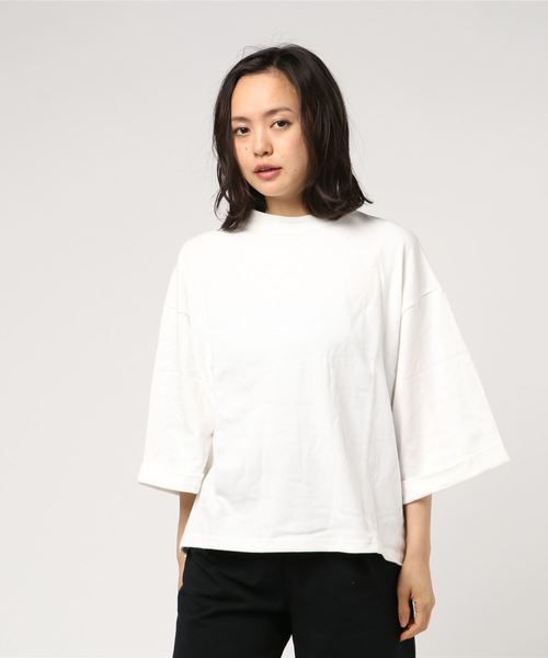 classicalelf（クラシカルエルフ）の「裾スリット＆折り返し半端袖ミドル丈無地ボートネックカットソーブラウス（Tシャツ/カットソー・レディース・グレー/ピンク/ホワイト/キャメル・FREE/MEDIUM/LARGE/X-LARGE/XX-LARGE）」の9枚目の写真
