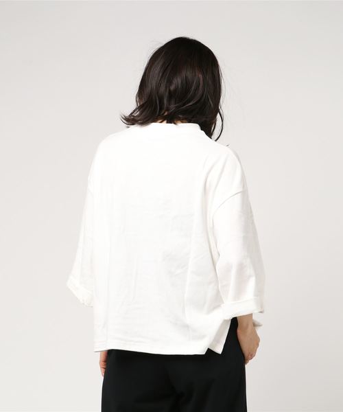 classicalelf（クラシカルエルフ）の「裾スリット＆折り返し半端袖ミドル丈無地ボートネックカットソーブラウス（Tシャツ/カットソー・レディース・グレー/ピンク/ホワイト/キャメル・FREE/MEDIUM/LARGE/X-LARGE/XX-LARGE）」の6枚目の写真