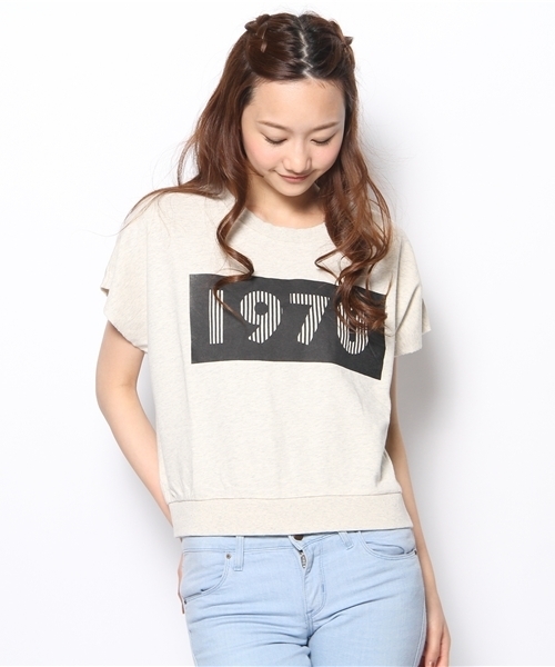 Chico(チコ)の「BIG数字プリントT(Tシャツ/カットソー・レディース・アイボリー/ピンクベージュ/グレー/ブラック・FREE)」の10枚目の写真