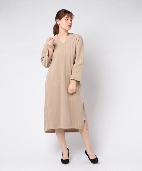 rps（アールピーエス）の「針抜き起毛Vネックワンピース（ワンピース・レディース・ブラック/ベージュ/グレー/ダークグリーン・M）」の6枚目の写真