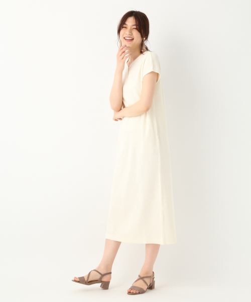 GLOBAL WORK（グローバルワーク）の「ハリヌキリブヘンリーワンピ半袖/836607（ワンピース・レディース・ブラック/ブラウン/オフホワイト・MEDIUM/LARGE）」の8枚目の写真