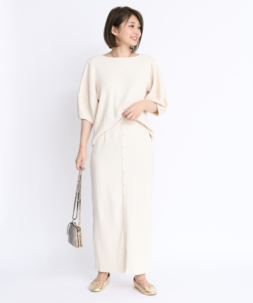 DouDou(ドゥドゥ)の「バルーン袖プルオーバー(Tシャツ/カットソー・レディース・アイボリー/グレイッシュベージュ・FREE)」の4枚目の写真