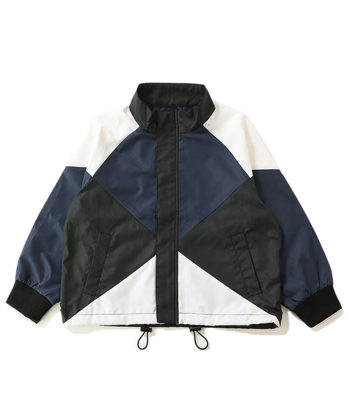 devirock(デビロック)の「ビッグシルエットウインドブレーカー(ナイロンジャケット・キッズ・レッド/キャメル/グリーン/ブラック/ネイビー・160cm/150cm/140cm/130cm/110cm/120cm/100cm)」の16枚目の写真