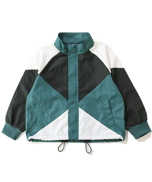 devirock(デビロック)の「ビッグシルエットウインドブレーカー(ナイロンジャケット・キッズ・レッド/キャメル/グリーン/ブラック/ネイビー・160cm/150cm/140cm/130cm/110cm/120cm/100cm)」の15枚目の写真