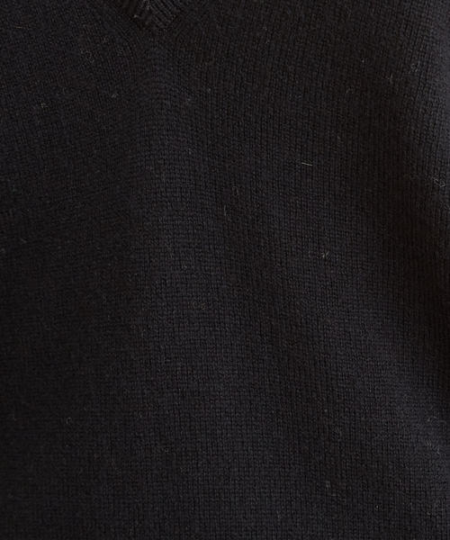 BEAUTY&YOUTH UNITED ARROWS（ビューティーアンドユースユナイテッドアローズ）の「BY∴ ウールカシミヤ天竺ディープVネックニット -ウォッシャブル-◆（ニット/セーター・レディース・ブラック/オリーブ/ベージュ/ケリー・FREE）」の19枚目の写真