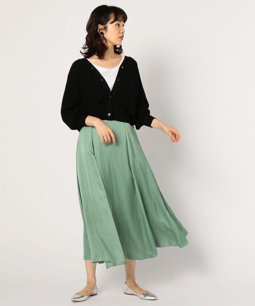 NOLLEY’S(ノーリーズ)の「片畦ゆったりカーディガン(ニット/セーター・レディース・ブラック/ベージュ/ラベンダー・38)」の12枚目の写真