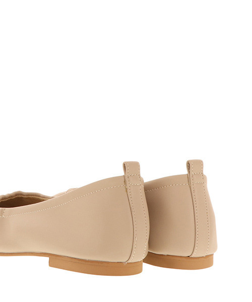 RANDA（ランダ）の「ソフトギャザーフラットパンプス（パンプス・レディース・ブラック/ベージュ/パイソン・LL/M/L/S）」の6枚目の写真