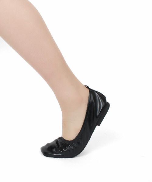 RANDA（ランダ）の「ソフトギャザーフラットパンプス（パンプス・レディース・ブラック/ベージュ/パイソン・LL/M/L/S）」の9枚目の写真