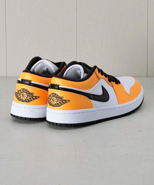 NIKE こみ上げ WMNS DUNK LOW  