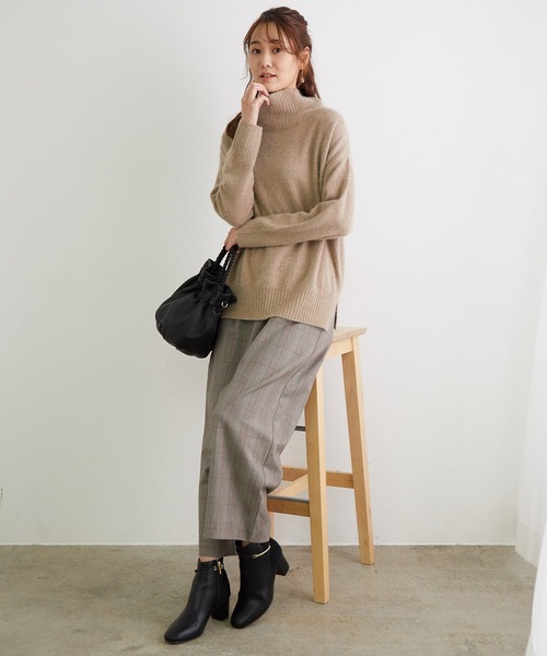 ROPE' PICNIC(ロペピクニック)の「【らくぽか】裏起毛タックワイドパンツ(その他パンツ・レディース・ブラック/ベージュ/ブラウン/ブラック系その他/ベージュ系その他/ブラック系その他2・40/38/36)」の14枚目の写真