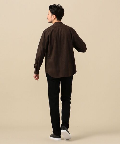 SHIPS(シップス)の「SC: フェイクスエード スタンドカラー シャツ(シャツ/ブラウス・メンズ・ブラック/ブラウン・MEDIUM/LARGE/X-LARGE/SMALL)」の7枚目の写真