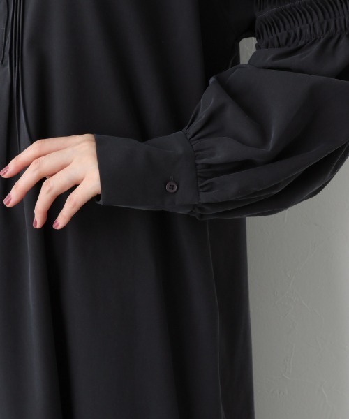 A part by（アパートバイ）の「MoNyソデシャーリングワンピース　918322（ワンピース・レディース・チャコールグレー/オフホワイト/カーキ/ライトイエロー/ブラウン系その他・FREE）」の20枚目の写真