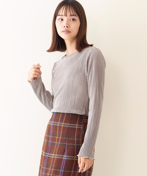 INNOCENT BLUE（イノセントブルー）の「【INNOCENT BLUE/イノセントブルー】サテンミニプリーツプルオーバー　ヴィンテージサテン素材　プリーツ加工　トップス　カットソー（Tシャツ/カットソー・レディース・ブラック/ライトブラウン/ライトベージュ/カーキ・MEDIUM）」の21枚目の写真