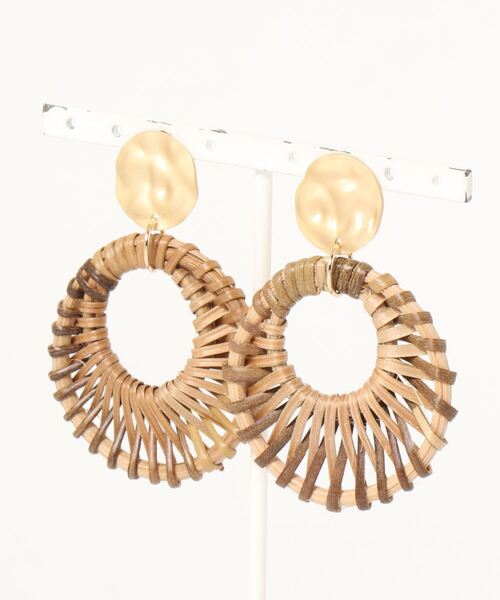 チャイハネ（チャイハネ）の「【チャイハネ】ラウンドラタンピアス（ピアス（両耳用）・レディース・ブラック/ナチュラル・FREE）」の3枚目の写真