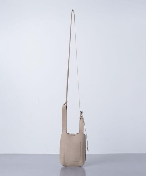 zattu（ザッツ）の「＜zattu（ザッツ）＞ DEMIL（ショルダーバッグ・メンズ・ブラック/ナチュラル・FREE）」の4枚目の写真