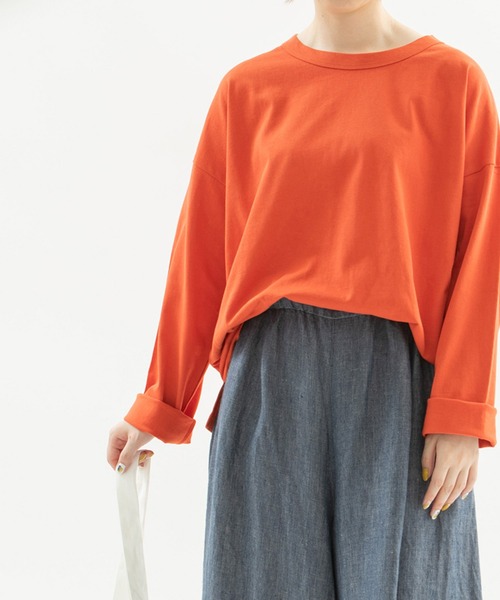 nop de nod(ノップドゥノッド)の「USコットンオーバーサイズロングTシャツ(Tシャツ/カットソー・レディース・ダークグレー/スミクロ/ダークブルー/ブルー/オフホワイト/ブラック/ミント/インディゴブルー/ブルー系その他/ベージュ/エメラルド/オレンジ/ライトイエロー/ターコイズブルー/ネイビー/ピンク/キナリ/イエロー/レッド/ライトブルー/ブルーグリーン/キャメル・3/M)」の22枚目の写真