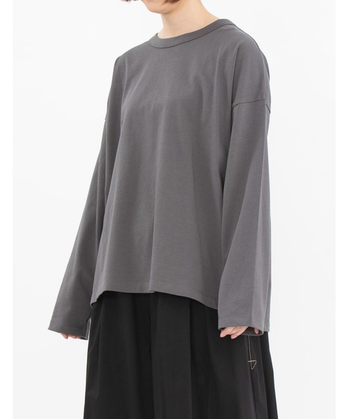 nop de nod(ノップドゥノッド)の「USコットンオーバーサイズロングTシャツ(Tシャツ/カットソー・レディース・ダークグレー/スミクロ/ダークブルー/ブルー/オフホワイト/ブラック/ミント/インディゴブルー/ブルー系その他/ベージュ/エメラルド/オレンジ/ライトイエロー/ターコイズブルー/ネイビー/ピンク/キナリ/イエロー/レッド/ライトブルー/ブルーグリーン/キャメル・3/M)」の5枚目の写真
