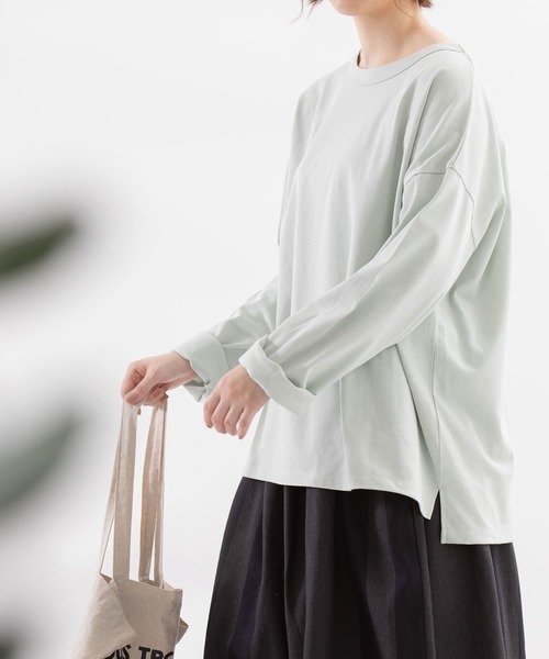 nop de nod(ノップドゥノッド)の「USコットンオーバーサイズロングTシャツ(Tシャツ/カットソー・レディース・ダークグレー/スミクロ/ダークブルー/ブルー/オフホワイト/ブラック/ミント/インディゴブルー/ブルー系その他/ベージュ/エメラルド/オレンジ/ライトイエロー/ターコイズブルー/ネイビー/ピンク/キナリ/イエロー/レッド/ライトブルー/ブルーグリーン/キャメル・3/M)」の8枚目の写真