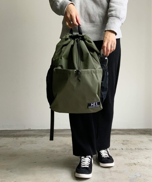 COMMON WARE(コモンウェアー)の「ST:MEI SUSTAINABLE SNAP BAG サスティナブル スナップバック(バックパック/リュック・レディース・ブラック/ネイビー/ブラウン/ライトブラウン/オリーブドラブ・FREE)」の5枚目の写真