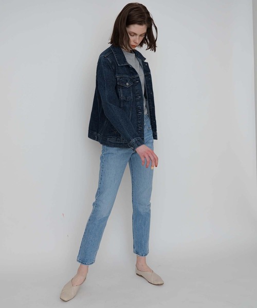 Levi's(リーバイス)の「501(R) JEANS FOR WOMEN LUXOR LIVING(デニムパンツ・レディース・ライトインディゴブルー・30inch/28inch/29inch/24inch/25inch/26inch/27inch/23inch)」の6枚目の写真