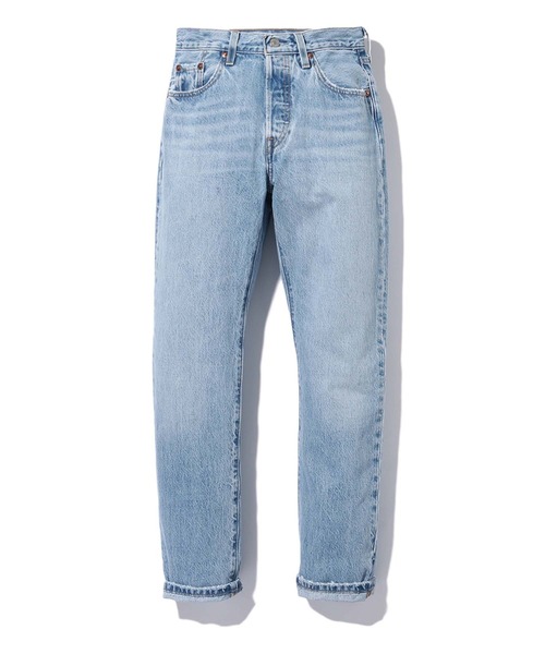 Levi's(リーバイス)の「501(R) JEANS FOR WOMEN LUXOR LIVING(デニムパンツ・レディース・ライトインディゴブルー・30inch/28inch/29inch/24inch/25inch/26inch/27inch/23inch)」の11枚目の写真