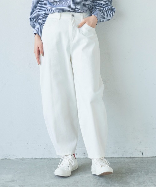 Libra Cue（リブラ キュー）の「【サイズ展開あり】デニムバルーンパンツ（デニムパンツ・レディース・ブラック/ダークブルー/ホワイト・FREE/2）」の2枚目の写真