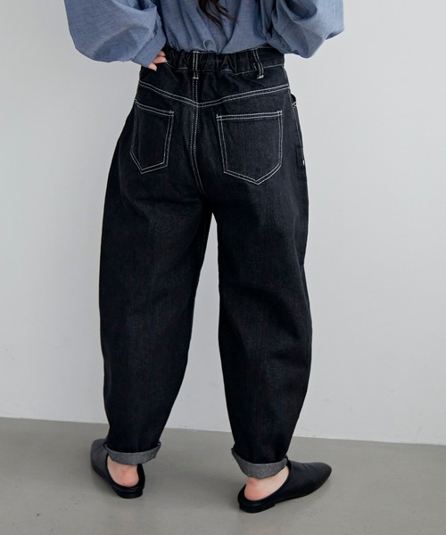 Libra Cue（リブラ キュー）の「【サイズ展開あり】デニムバルーンパンツ（デニムパンツ・レディース・ブラック/ダークブルー/ホワイト・FREE/2）」の6枚目の写真