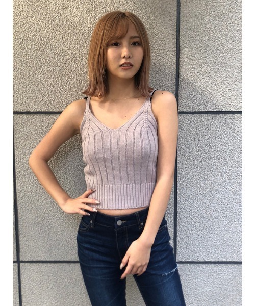 ENVYM(アンビー)の「バックスピンドルショートKnitキャミ(キャミソール・レディース・ホワイト/ブラック/グレー・FREE)」の11枚目の写真