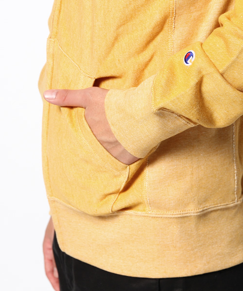 Champion（チャンピオン）の「Champion C3-E137 チャンピオン リバースウィーブ ジップパーカー（パーカー・メンズ・イエロー/レッド/ブラック/グレー/ネイビー・X-LARGE/LARGE/MEDIUM）」の12枚目の写真