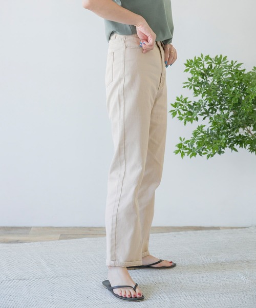 ITEMS URBANRESEARCH（アイテムズ アーバンリサーチ）の「カツラギストレートパンツ（その他パンツ・レディース・ベージュ/ダークブラウン/アイボリー・SMALL/MEDIUM）」の11枚目の写真