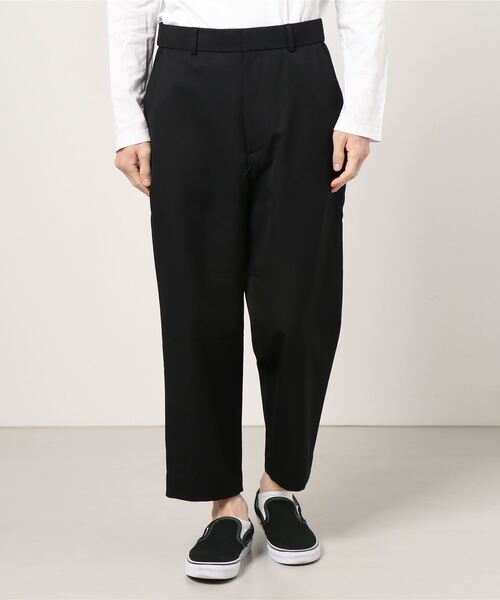 WRAPINKNOT(ラッピンノット)の「WRAPINKNOT(ラッピンノット)クロップドパンツ(その他パンツ・メンズ・ブラック/カーキ・2/3)」の1枚目の写真