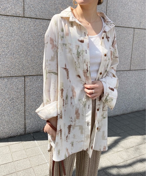 StyleSea（スタイルシー）の「ペイントルーズシャツ（シャツ/ブラウス・レディース・モカ/ラベンダー/ブルー・FREE）」の6枚目の写真