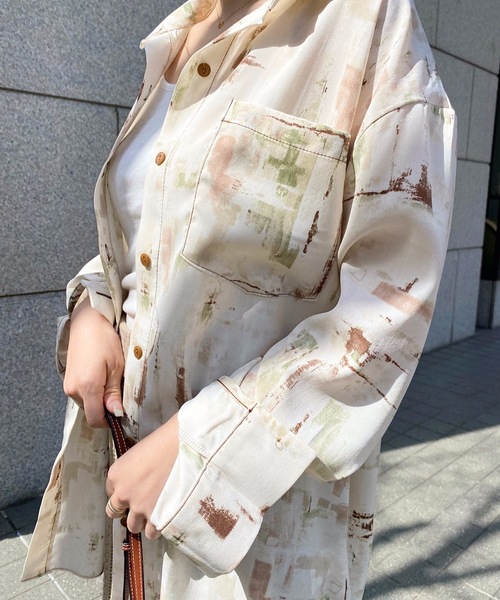 StyleSea（スタイルシー）の「ペイントルーズシャツ（シャツ/ブラウス・レディース・モカ/ラベンダー/ブルー・FREE）」の18枚目の写真