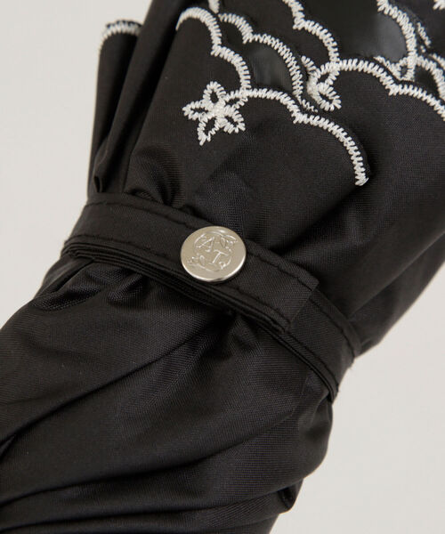 スカラップフラワー刺繍晴雨兼用折りたたみ傘日傘