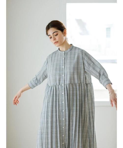 koe（コエ）の「SET ニットベスト＆&チェック柄ワンピース*（ワンピース・レディース・グレー/ライトベージュ/ブルー・FREE）」の22枚目の写真