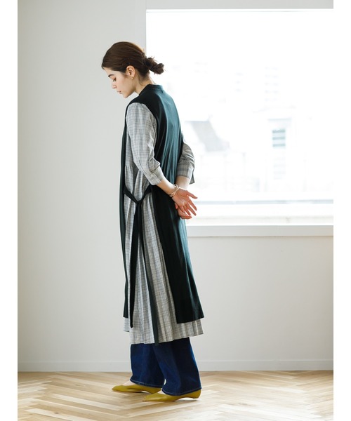 koe（コエ）の「SET ニットベスト＆&チェック柄ワンピース*（ワンピース・レディース・グレー/ライトベージュ/ブルー・FREE）」の12枚目の写真
