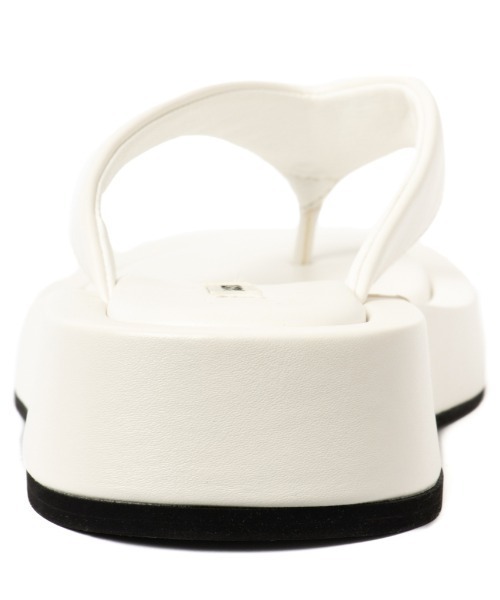 REZOY（リゾイ）の「【REZOY】フラットトングサンダル（サンダル・レディース・ホワイト/アッシュグレー/ブラック/マスタード・LL/S/M/L）」の16枚目の写真