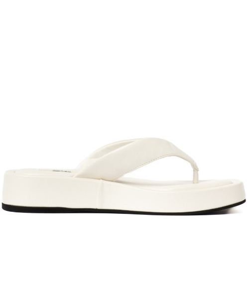 REZOY（リゾイ）の「【REZOY】フラットトングサンダル（サンダル・レディース・ホワイト/アッシュグレー/ブラック/マスタード・LL/S/M/L）」の17枚目の写真