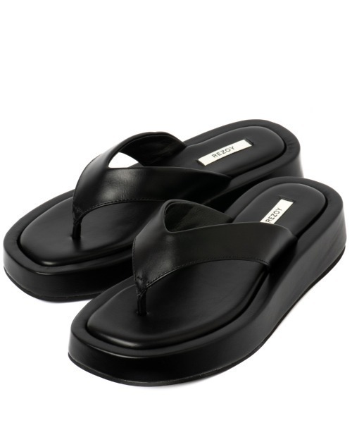 REZOY（リゾイ）の「【REZOY】フラットトングサンダル（サンダル・レディース・ホワイト/アッシュグレー/ブラック/マスタード・LL/S/M/L）」の12枚目の写真