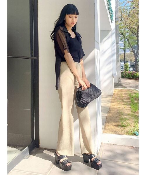 EMODA（エモダ）の「シャーリングフレアパンツ（その他パンツ・レディース・ブラック/その他/ベージュ/ブルー・FREE）」の7枚目の写真