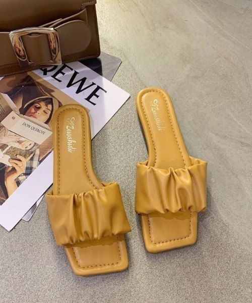 LAC-VERT（ラック・ヴェール）の「ギャザーフラットサンダル（サンダル・レディース・ブラック/イエロー/アイボリー/ミント・S/M/L）」の13枚目の写真