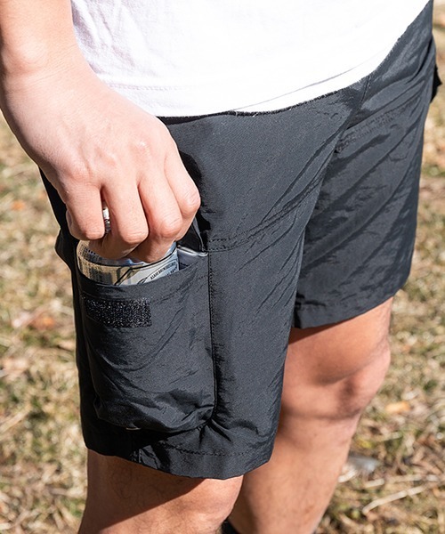 grn(ジーアールエヌ)の「grn outdoor ジーアールエヌ アウトドア TEBURA SHORTS 手ぶら ショーツ ハーフパンツ(その他パンツ・メンズ・ブラック/ベージュ/オリーブ/マルチ/グレー・MEDIUM/LARGE)」の8枚目の写真