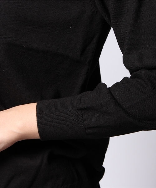 URBAN RESEARCH DOORS WOMENS（アーバンリサーチ ドアーズ ウィメンズ）の「DOORS コットンクルーネックプルオーバー（ニット/セーター・レディース・アイボリー/グレー/グリーン/ブラック・ONE）」の6枚目の写真