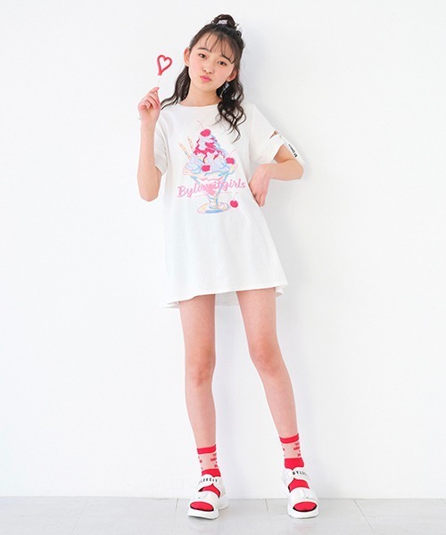 by LOVEiT（バイラビット）の「袖スリットパフェワンピース（ワンピース・キッズ・ブラック/ラベンダー/ホワイト・140cm/130cm/160cm/120cm/150cm）」の16枚目の写真